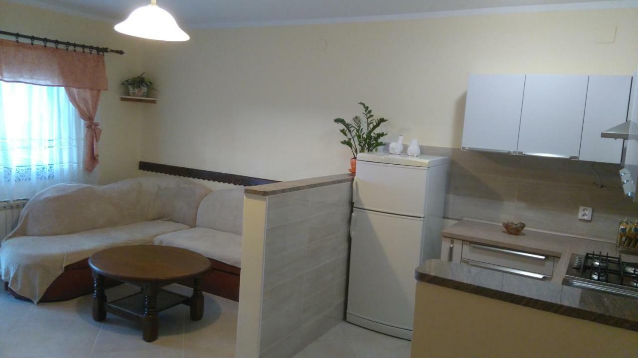 סנג' Apartment Ivana מראה חיצוני תמונה